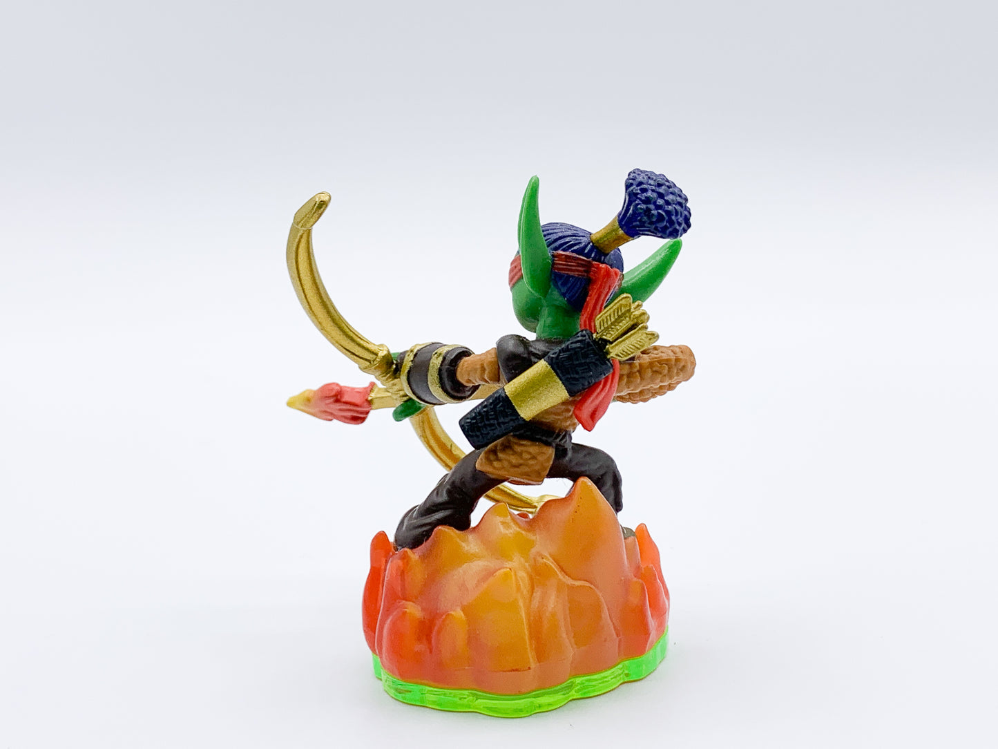 Flameslinger (Series 1) Skylander • Skylanders Spyro’s Adventure