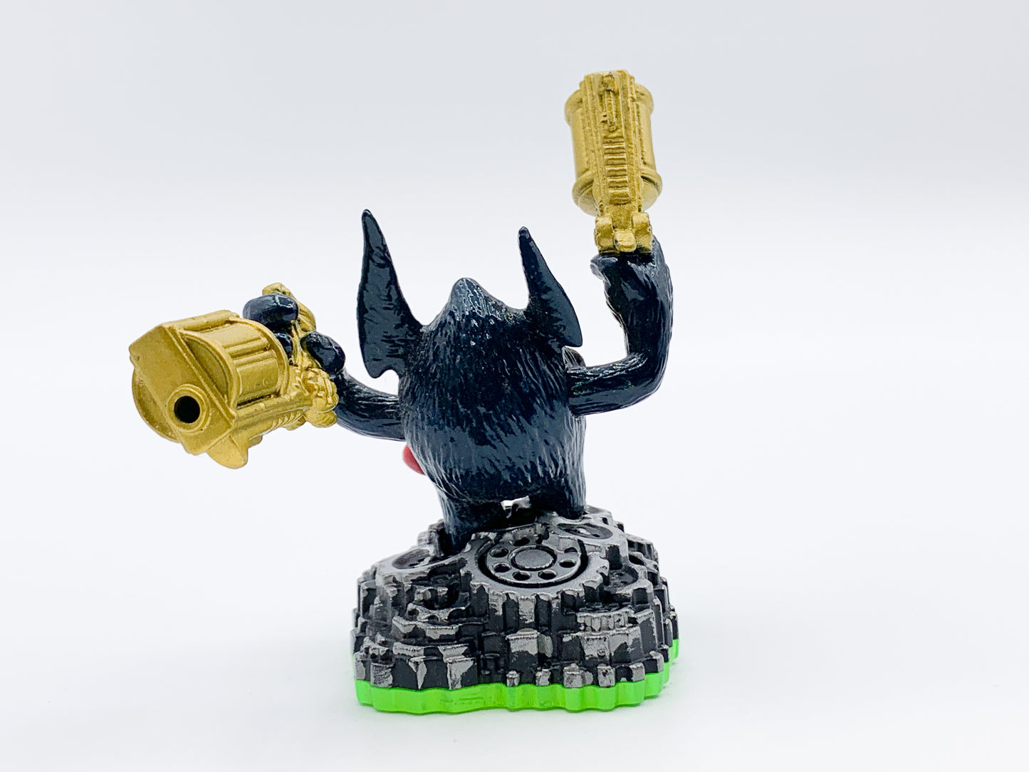 Legendary Trigger Happy (Series 1) Skylander • Skylanders Spyro’s Adventure