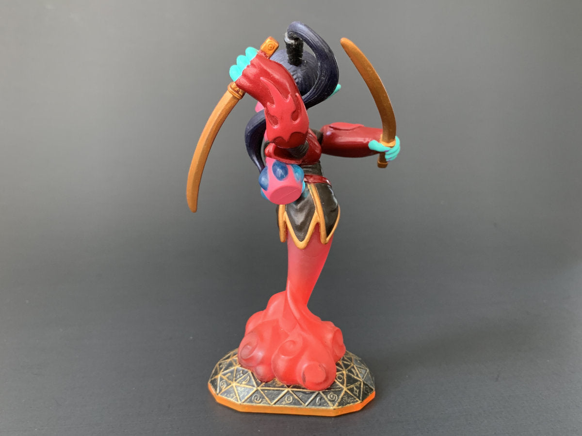 Scarlet Ninjini Giant Skylander • Skylanders Giants