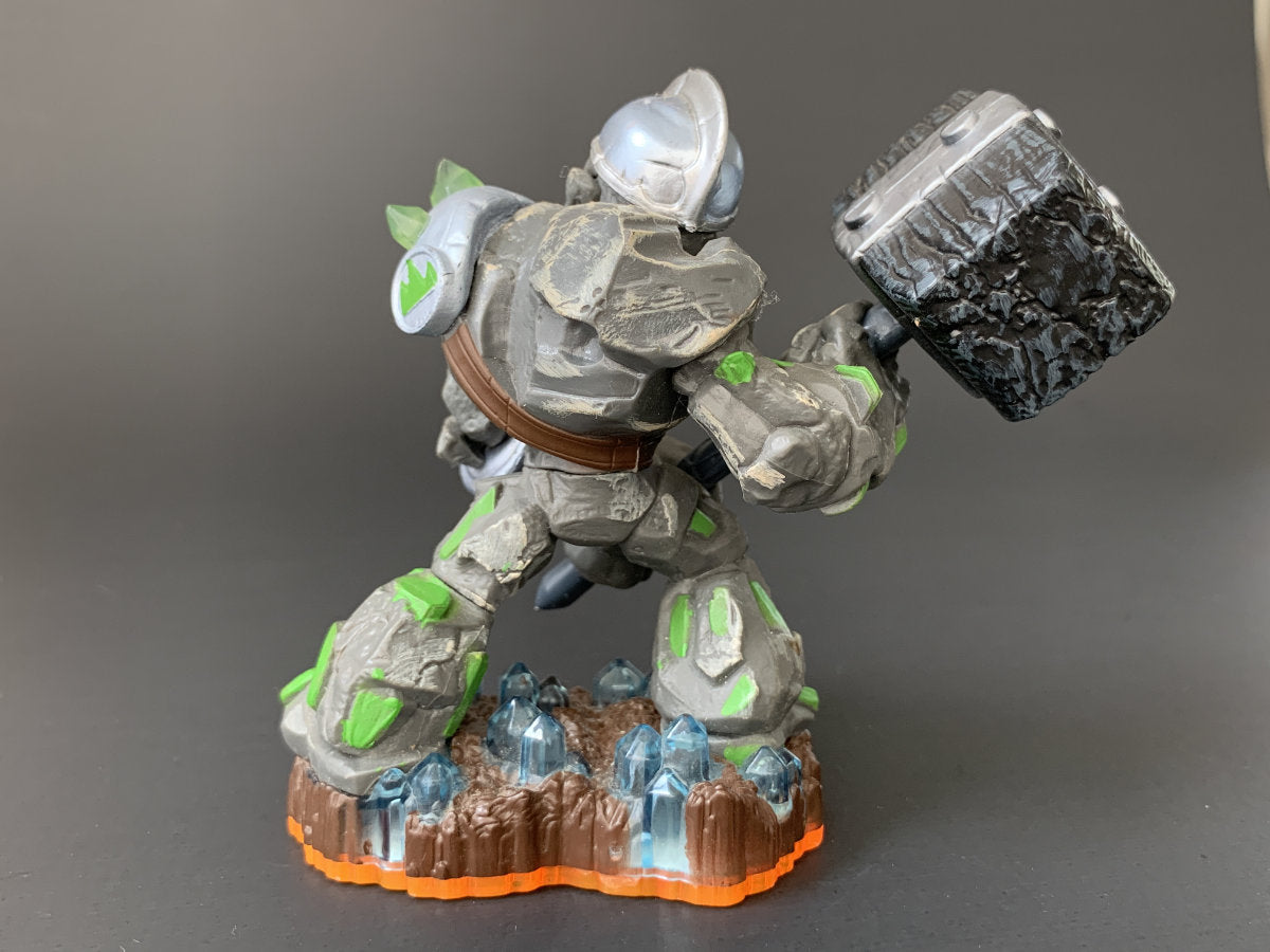 Crusher Giant Skylander • Skylanders Giants