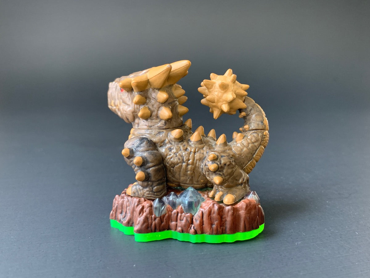 Bash (Series 1) Skylander • Skylanders Spyro’s Adventure