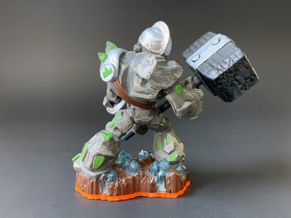 Crusher Giant Skylander • Skylanders Giants