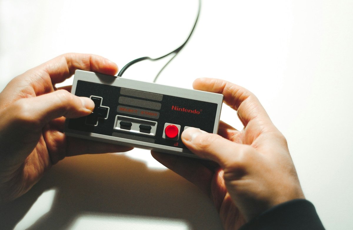 Shop Regular Nintendo Games • Mikes Game Shop