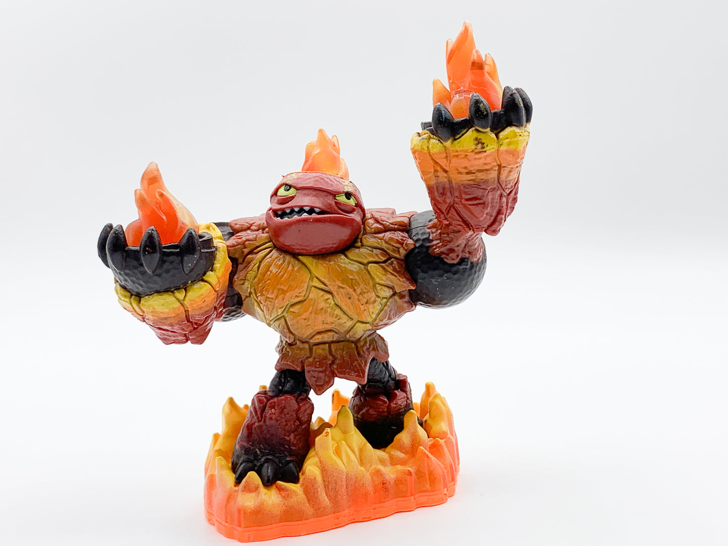 Hot Head Giant Skylander • Skylanders Giants