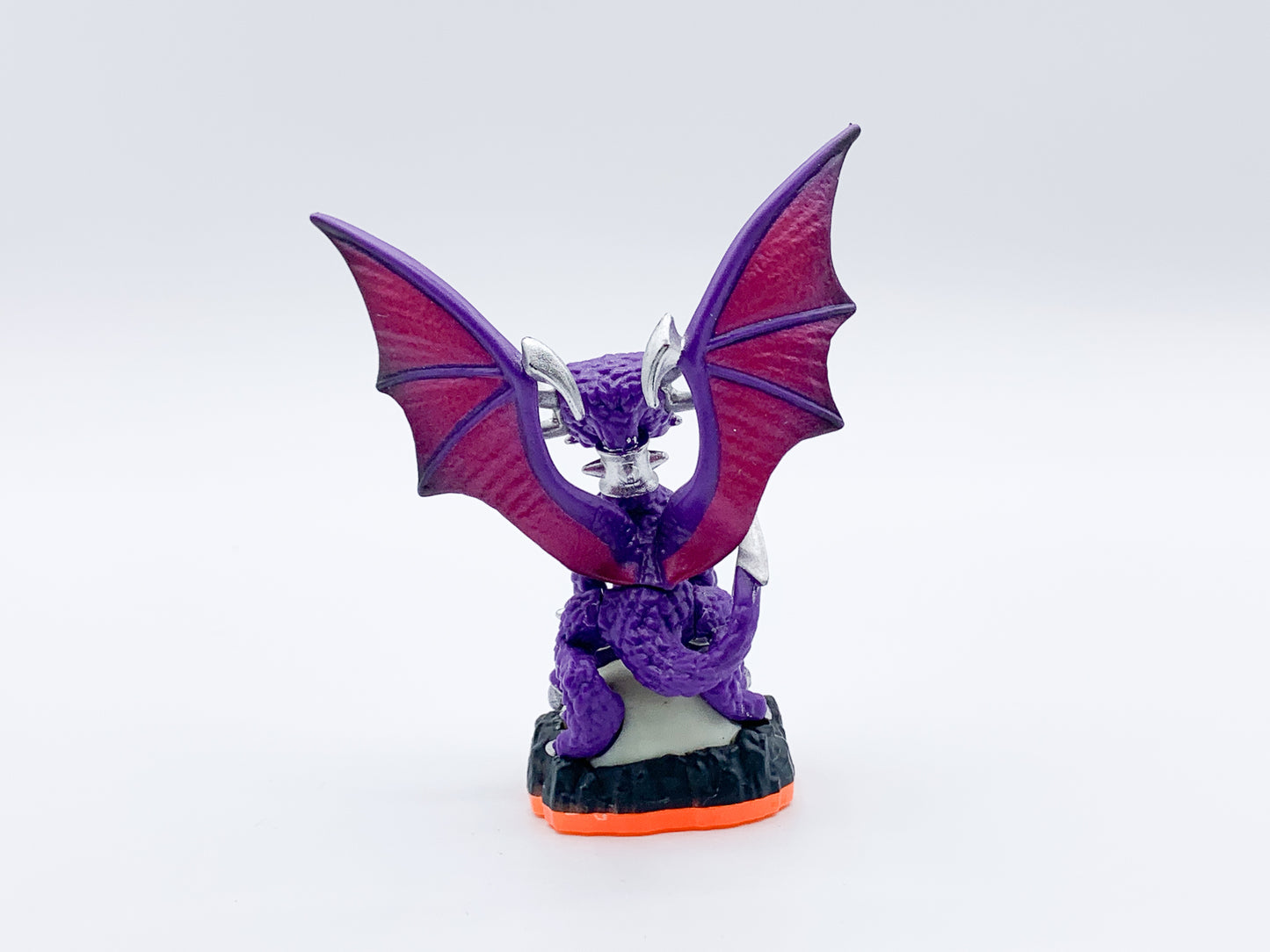 Cynder (Series 2) Skylander • Skylanders Giants