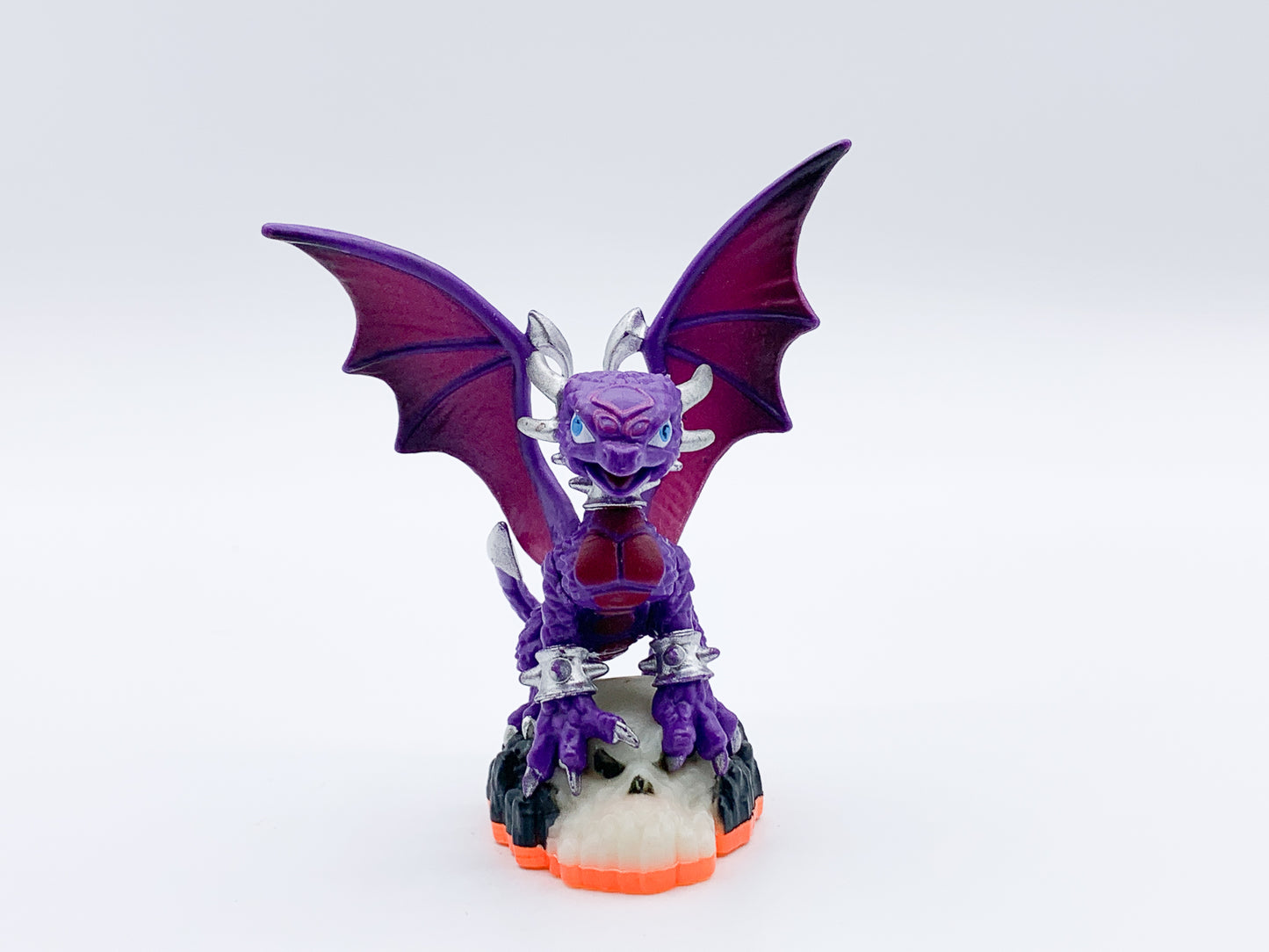 Cynder Series 2 Skylander • Skylanders Giants