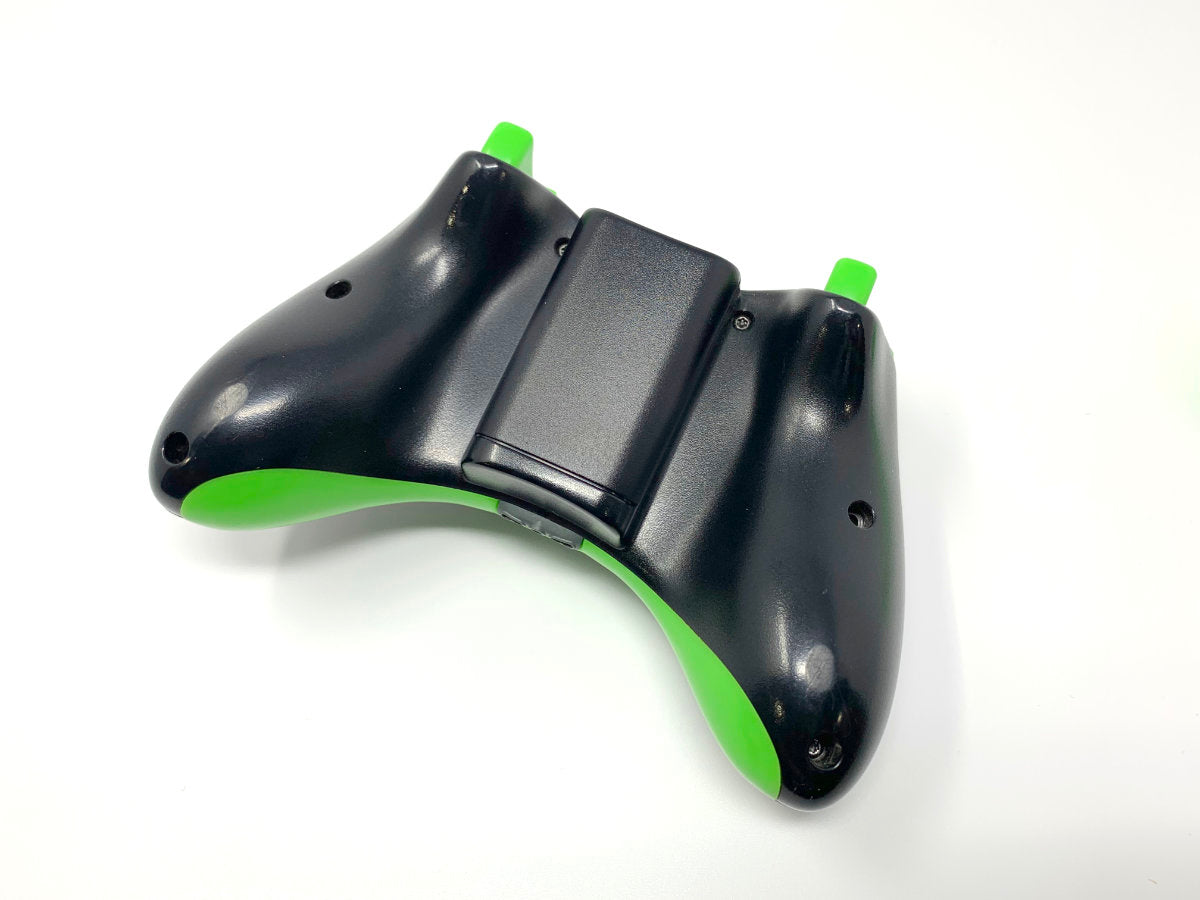 Wireless Controller - Model WKS368 for Xbox 360 - Black & Green • Gamepad