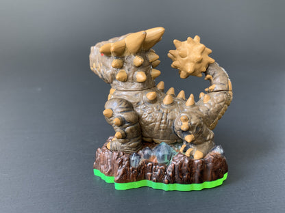 Bash (Series 1) Skylander • Skylanders Spyro’s Adventure