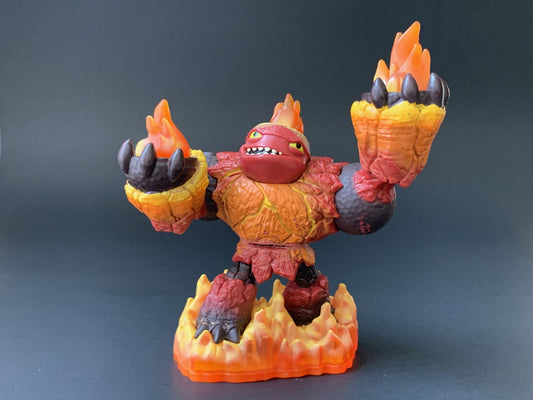 Hot Head Giant Skylander • Skylanders Giants