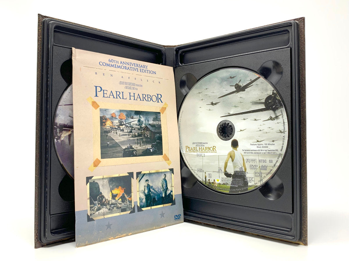 Media, Titanic And Pearl Harbor 2 Vhs Set
