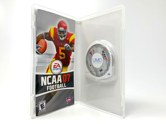 NCAA Football 07 • PSP